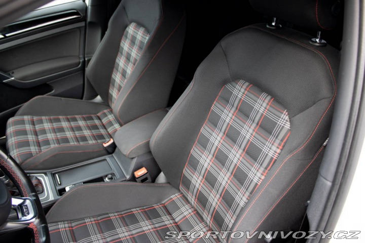 Volkswagen Golf 2.0 TSI BMT GTI Performa 2016