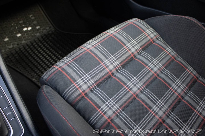 Volkswagen Golf 2.0 TSI BMT GTI Performa 2016