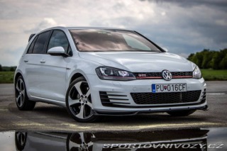 Volkswagen Golf 2.0 TSI BMT GTI Performa 2016