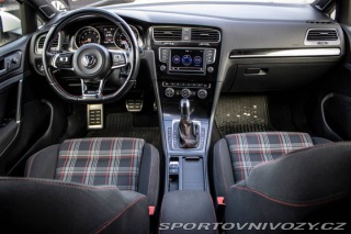 Volkswagen Golf 2.0 TSI BMT GTI Performa 2016