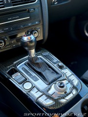 Audi RS5  2010