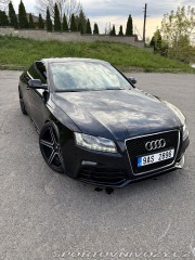 Audi RS5  2010