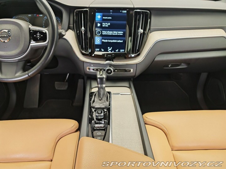 Volvo Ostatní modely XC60 T6 2019