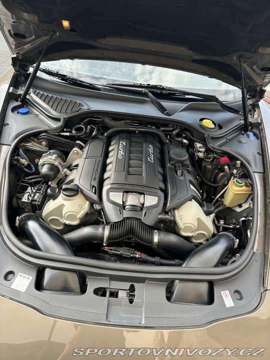 Porsche Panamera Turbo 2009