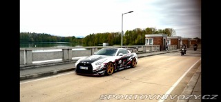 Nissan GT-R R35 2012