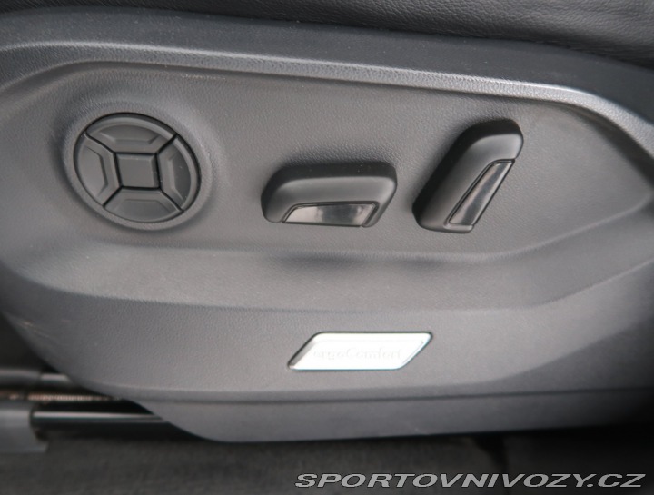 Volkswagen Ostatní modely Touareg R-Line 3.0 TDI 2022