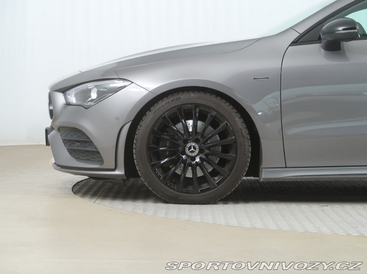 Mercedes-Benz CLA 200 2020