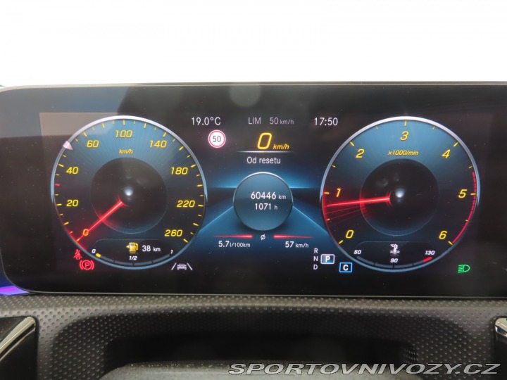 Mercedes-Benz A AMG line A 200 d 2022
