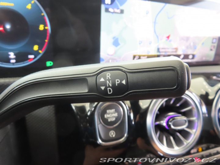 Mercedes-Benz A AMG line A 200 d 2022