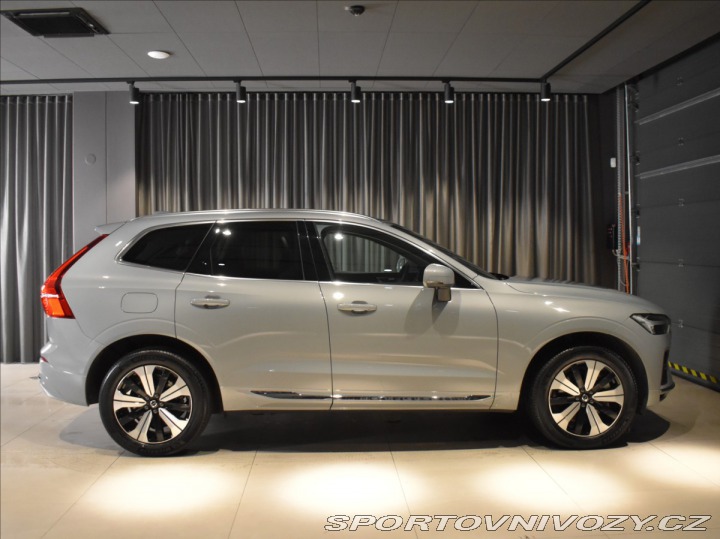 Volvo Ostatní modely XC60 2,0 T6 AWD Plus 2025