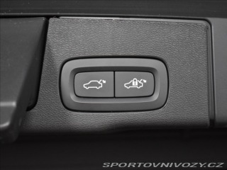 Volvo Ostatní modely XC60 2,0 T6 AWD Plus 2025
