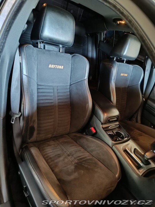 Dodge Charger 6,4 SRT Daytona edition 1800