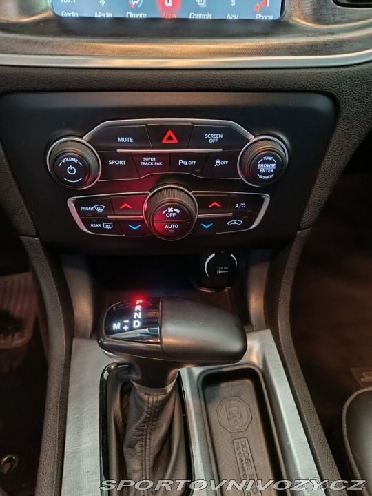 Dodge Charger 6,4 SRT Daytona edition 1800