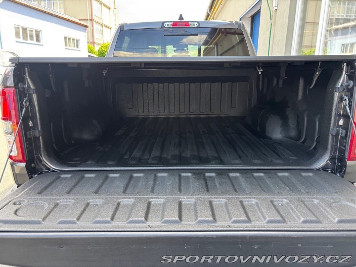 Ostatní značky Ostatní modely RAM 1500 5,7 HEMI BIGHORN 2021 2021