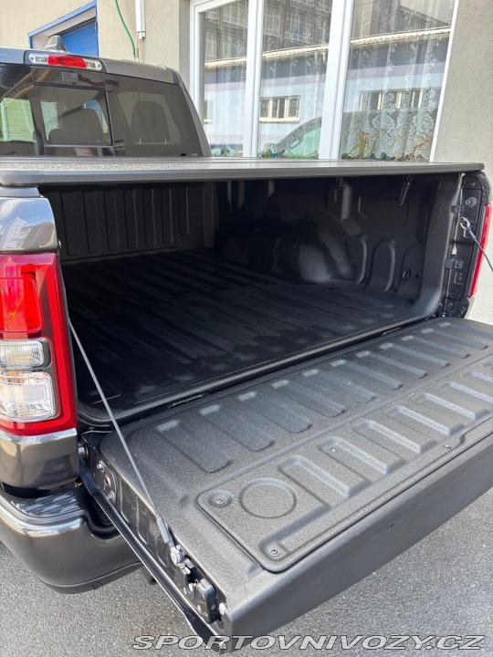 Ostatní značky Ostatní modely RAM 1500 5,7 HEMI BIGHORN 2021 2021