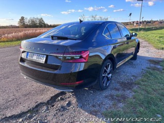 Škoda Superb 2,0 TDi,ČR,L&K,DSG, 1800