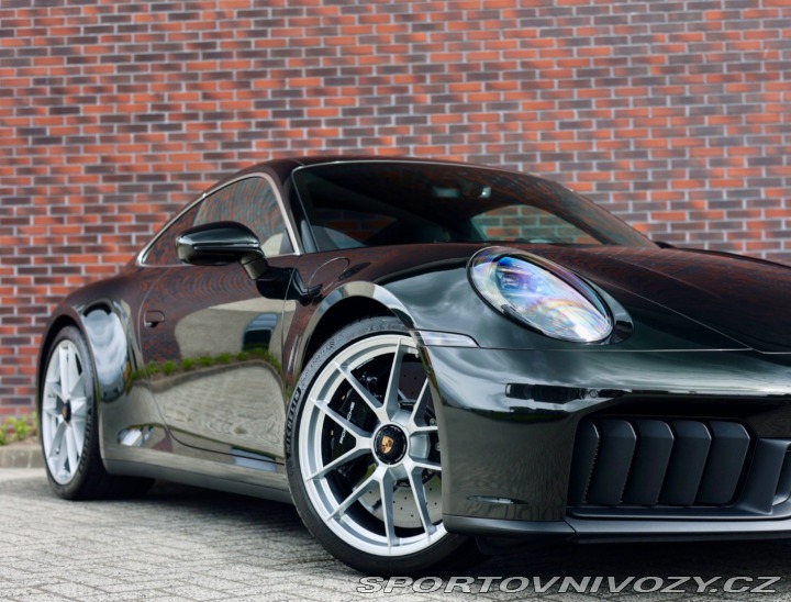 Porsche 911 992 Carrera GTS 398 KW S 2023