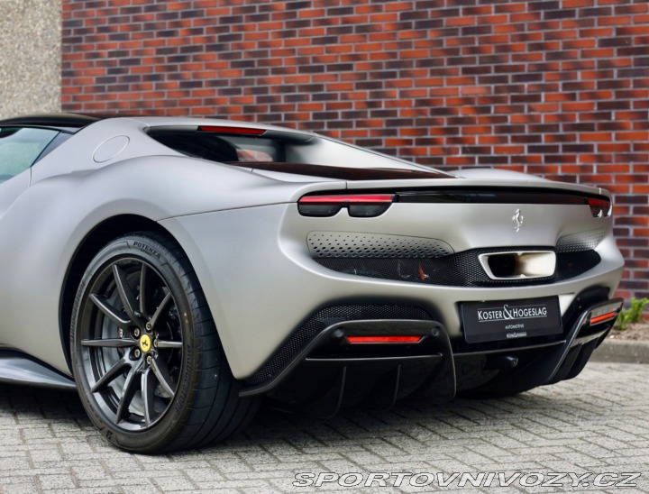 Ferrari 296 GTB ehybrid 610KW, AT, A 2023