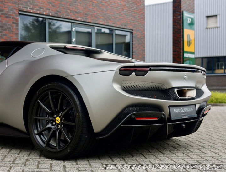 Ferrari 296 GTB ehybrid 610KW, AT, A 2023