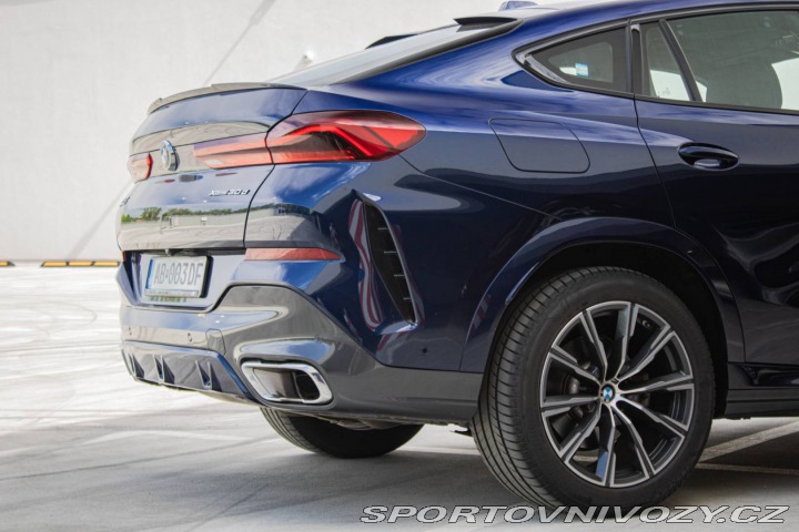 BMW X6 xDrive 30d mHEV AT8 210k 2024