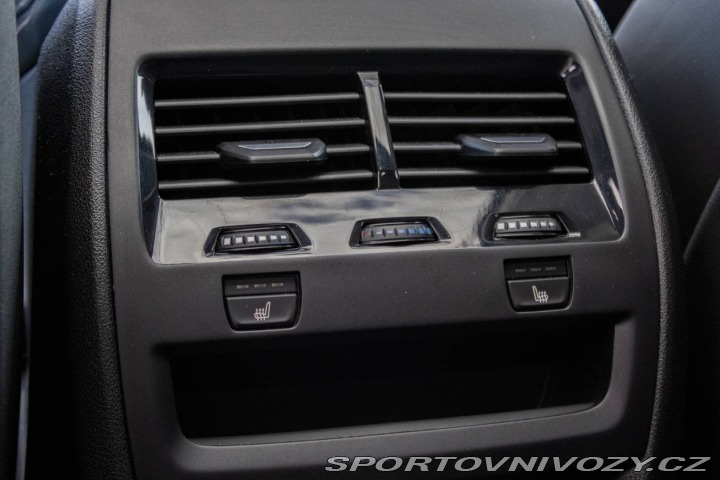 BMW X6 xDrive 30d mHEV AT8 210k 2024
