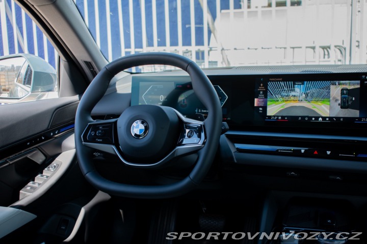 BMW 5 Touring  540d xDrive 210k 2024