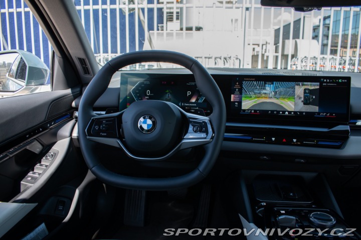 BMW 5 Touring  540d xDrive 210k 2024