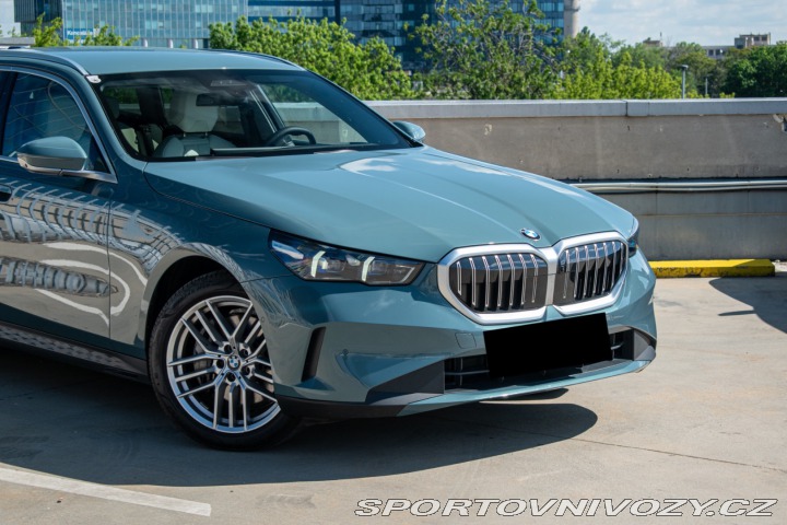 BMW 5 Touring  540d xDrive 210k 2024