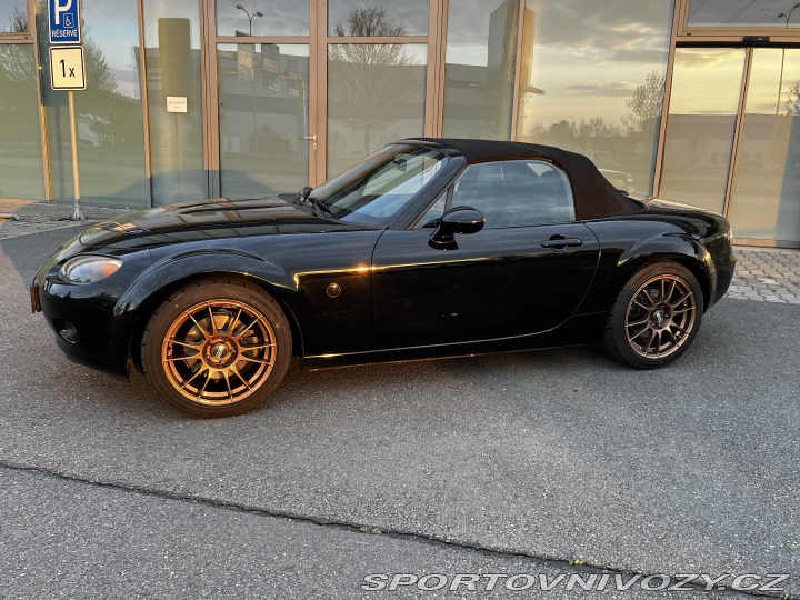 Mazda MX-5 NC 2006