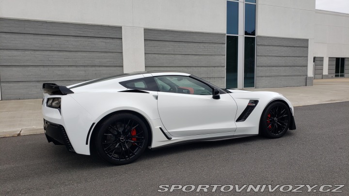 Chevrolet Corvette C7 / 6.2L / Z06 / 3LZ 2015