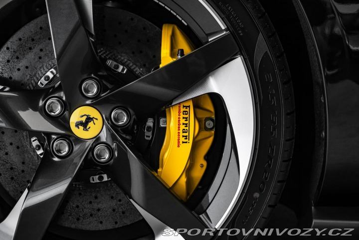 Ferrari Ostatní modely SKLADEM!!! 2026