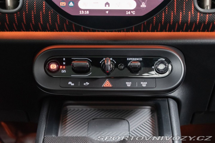 Mini Countryman 2.0 D JCW*TAŽNÉ*ZÁRUKA 9/ 2024