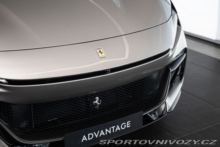Ferrari Purosangue Karbon/Pano/Lift 2025