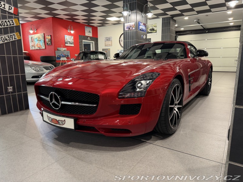 Mercedes-Benz SLS AMG GT Roadster