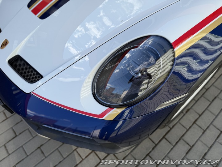 Porsche 911 992 Dakar 2023