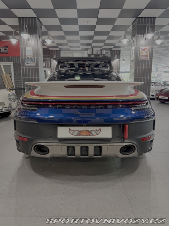 Porsche 911 992 Dakar 2024