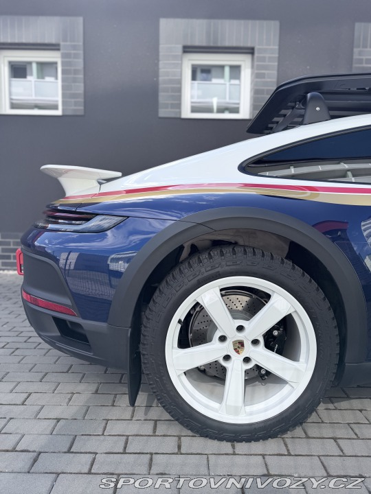 Porsche 911 992 Dakar 2023