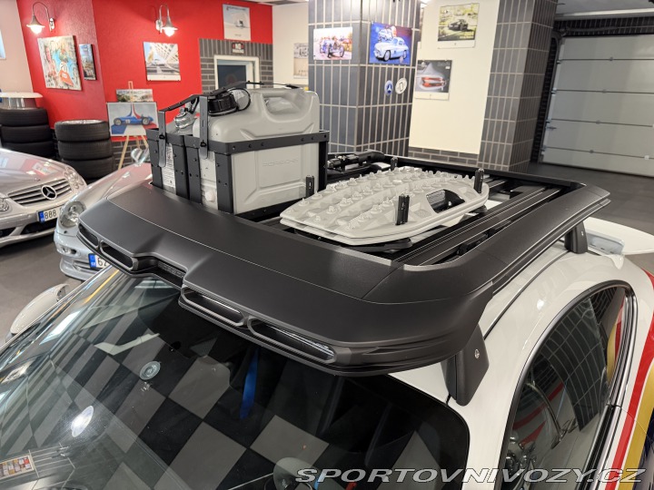 Porsche 911 992 Dakar 2024