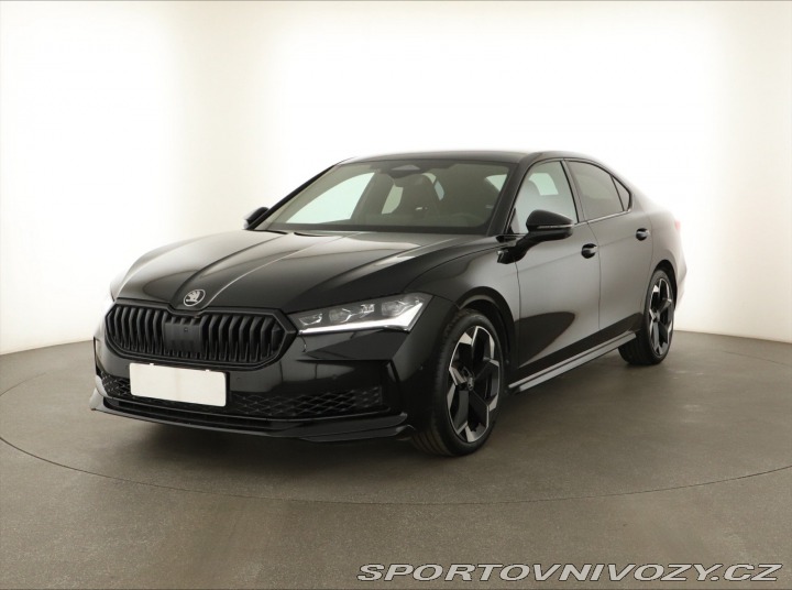 Škoda Superb Sportline 2.0 TSI 2025