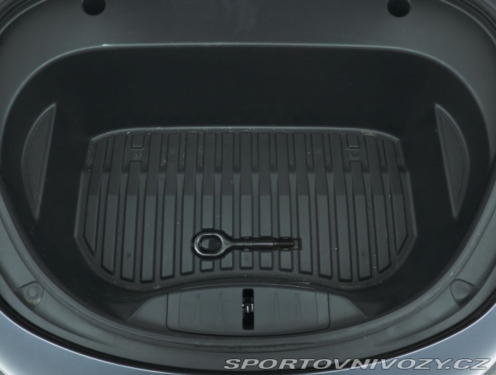 Tesla Model 3 Standard Range LFP 2022