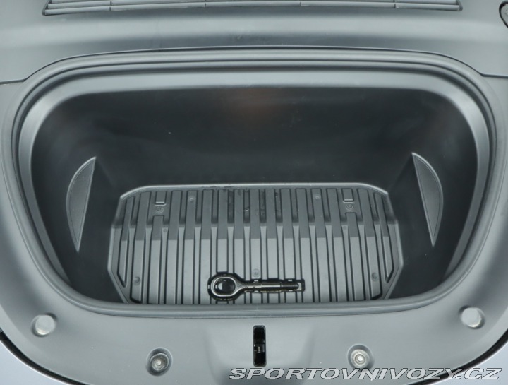 Tesla Model Y Long Range AWD 79kWh 2022