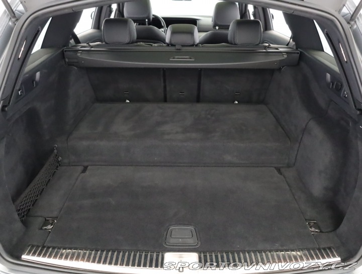 Mercedes-Benz E E 300 de 4MATIC 2022