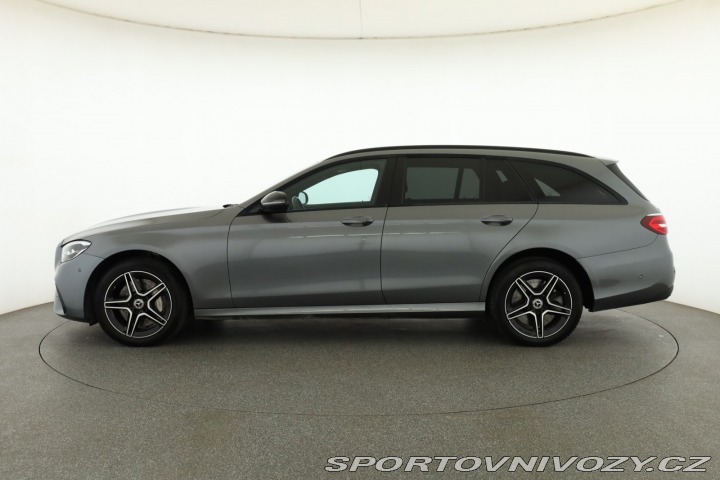 Mercedes-Benz E E 300 de 4MATIC 2022
