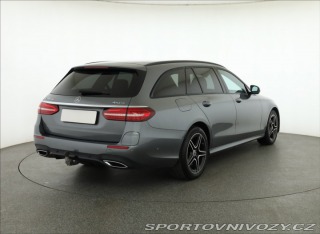 Mercedes-Benz E E 300 de 4MATIC 2022