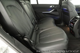 BMW X7 M60i 2024