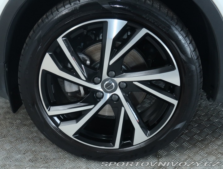 Volvo Ostatní modely XC40  T5 AWD Polestar 2021