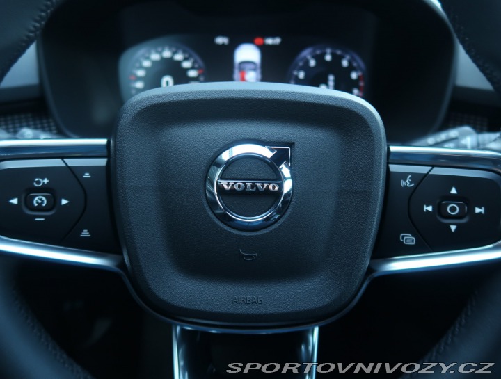 Volvo Ostatní modely XC40  T5 AWD Polestar 2021