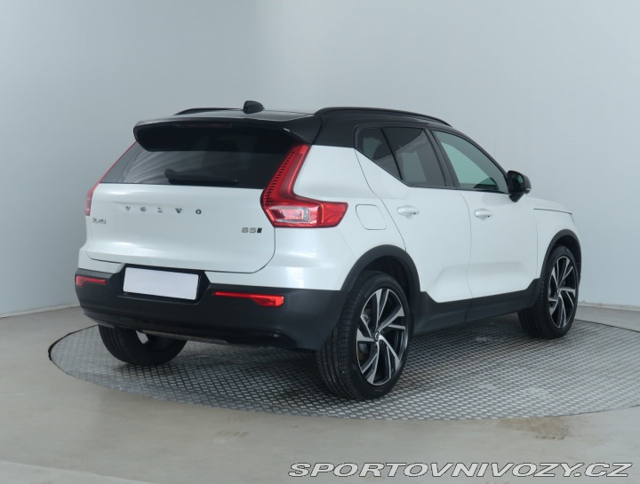Volvo Ostatní modely XC40  T5 AWD Polestar 2021