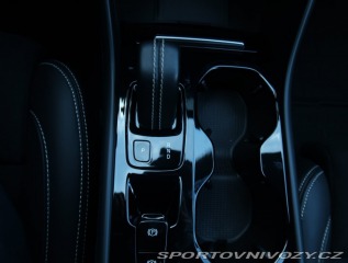 Volvo Ostatní modely XC40  T5 AWD Polestar 2021