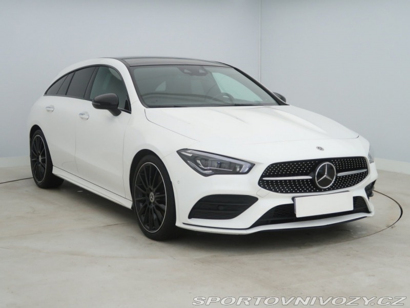 Mercedes-Benz CLA AMG Paket 220 d 4MATIC
